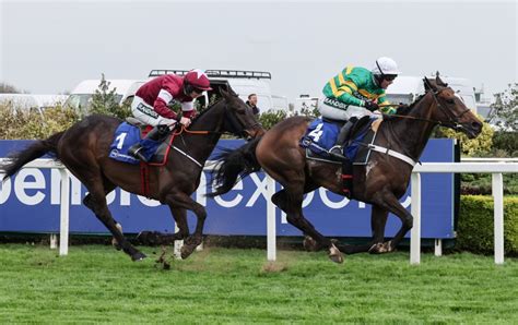race card aintree|aintree race card friday.